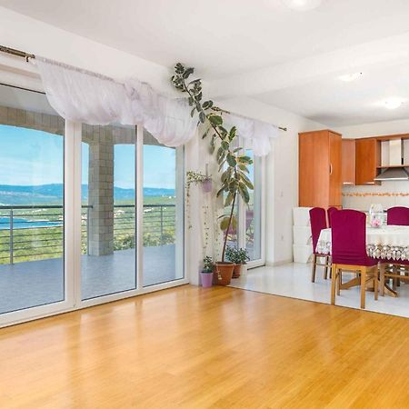 Apartments In Cizici/Insel Krk 31083 Номер фото