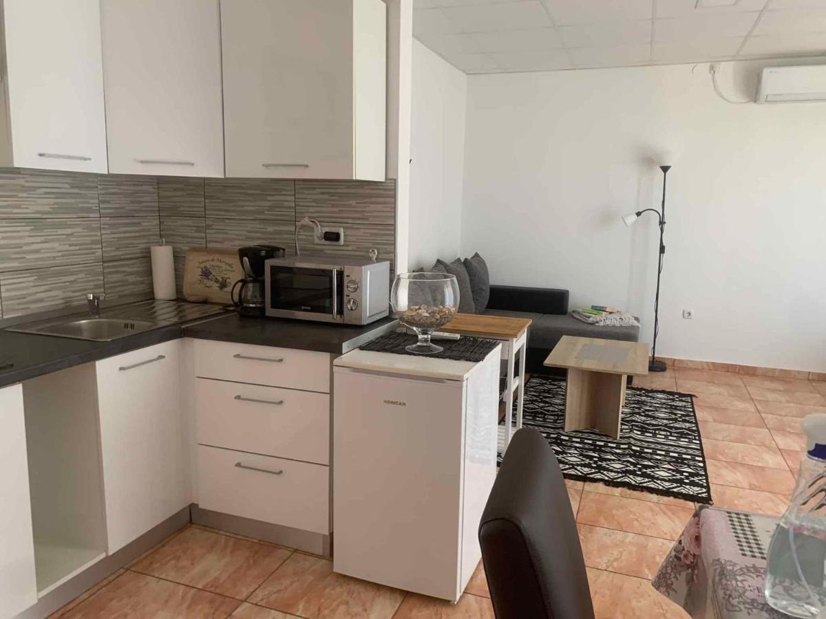 Apartments In Cizici/Insel Krk 31083 Экстерьер фото