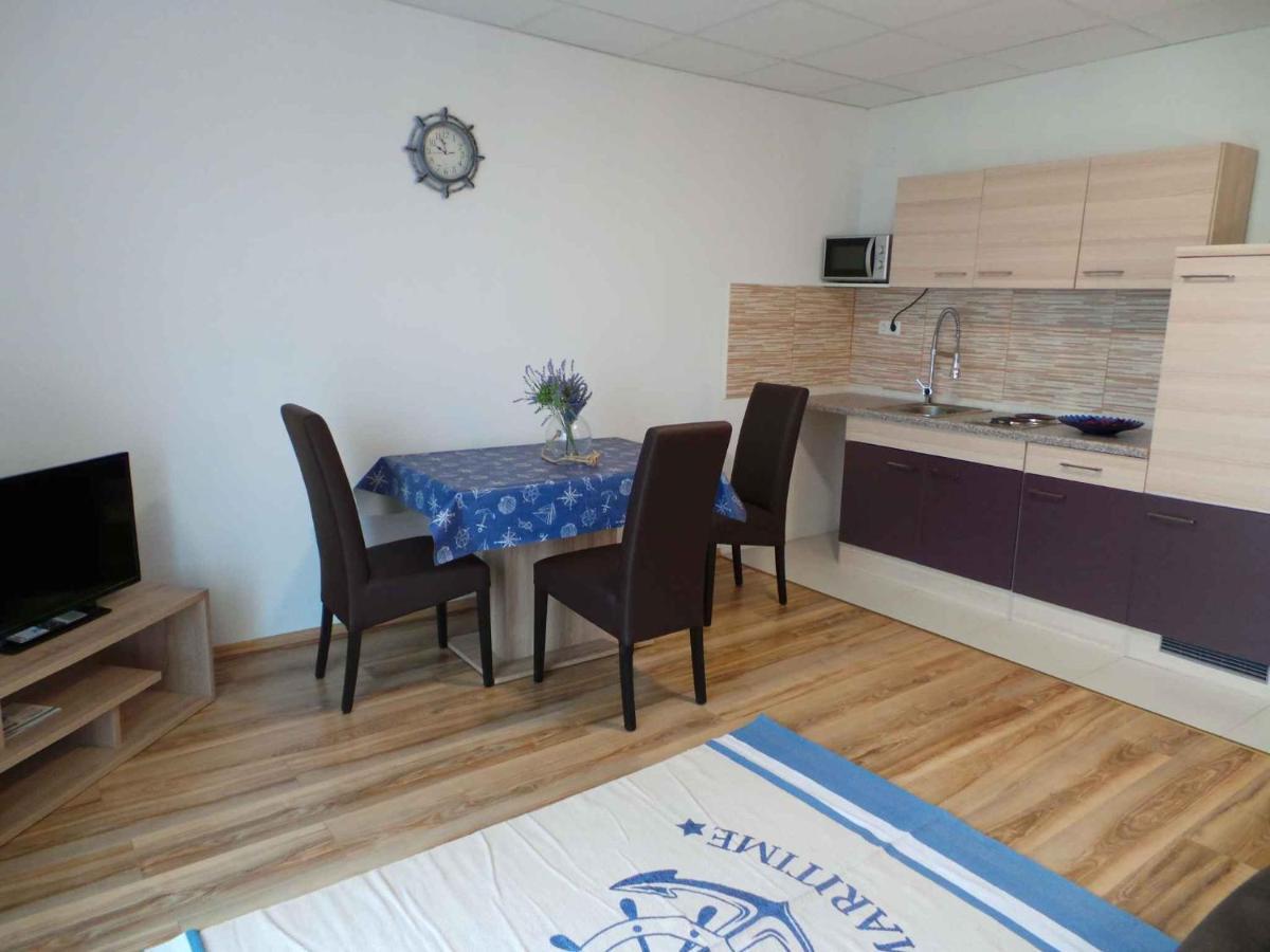 Apartments In Cizici/Insel Krk 31083 Экстерьер фото